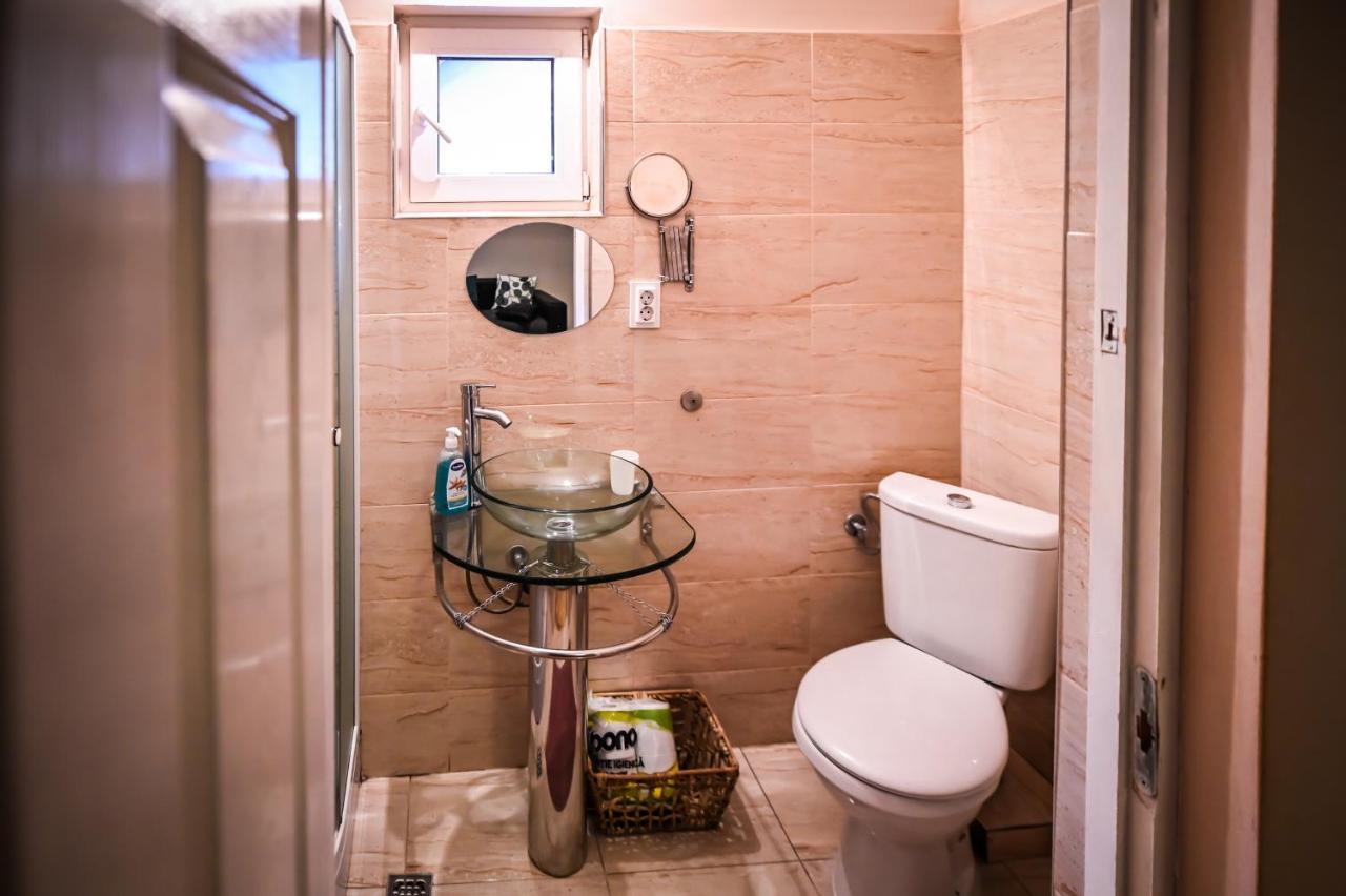 Jules' Sunny, Spacious And Central Apartment Sibiu Exterior foto